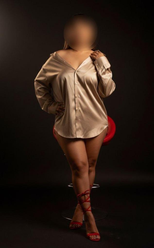 Chica busca chico en Barcelona: 