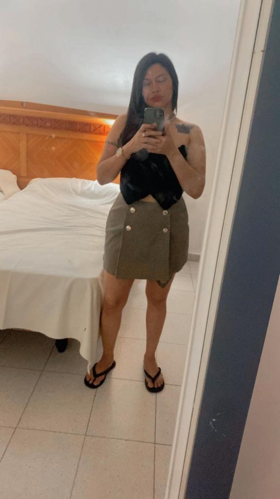 Chica busca chico en Tenerife: 