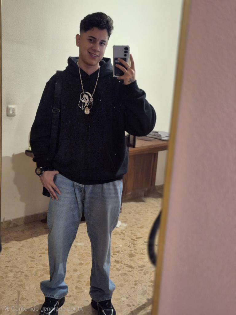 633355115: Chico busca chica en Zaragoza