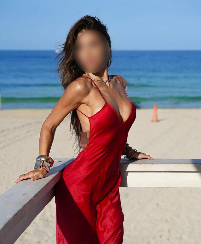 611257257: Chica busca chico en Cantabria