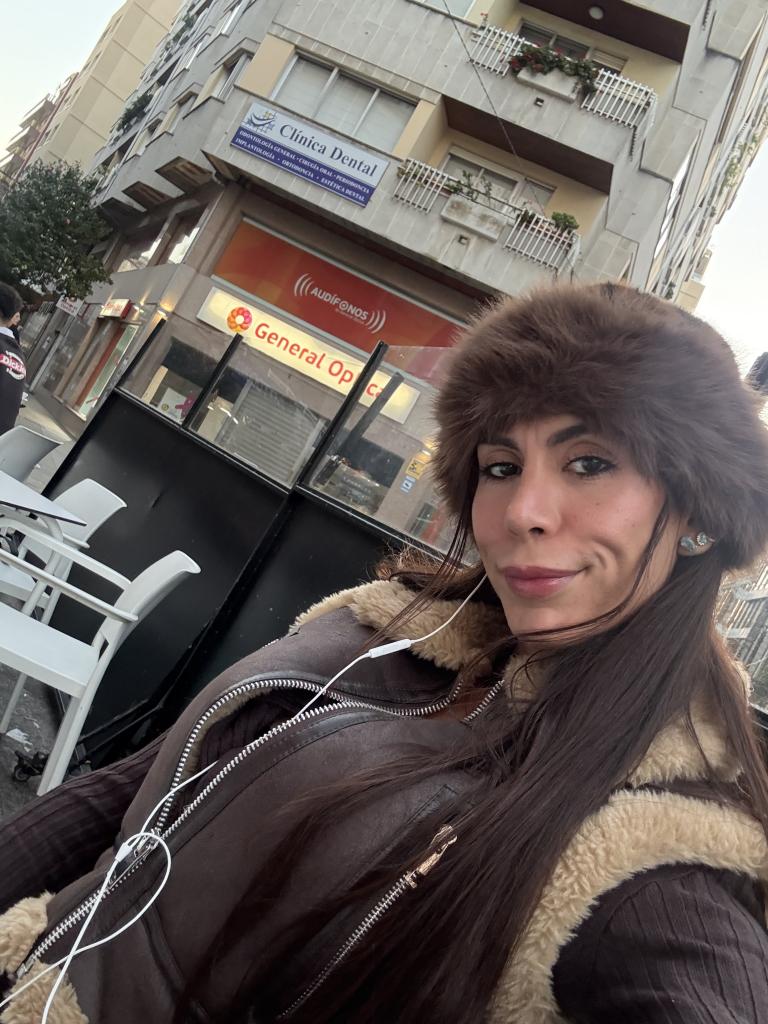 671874095: Transexual en La Coruña