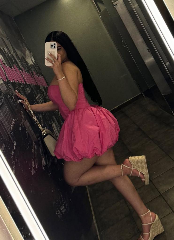 Chica busca chico en Tenerife: Chica busca chico