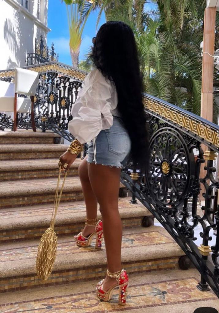 Chica busca chico en Almería: 