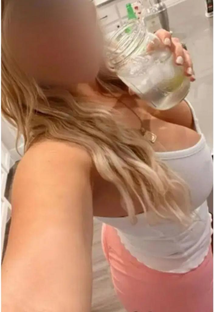 Chica busca chico en Murcia: 