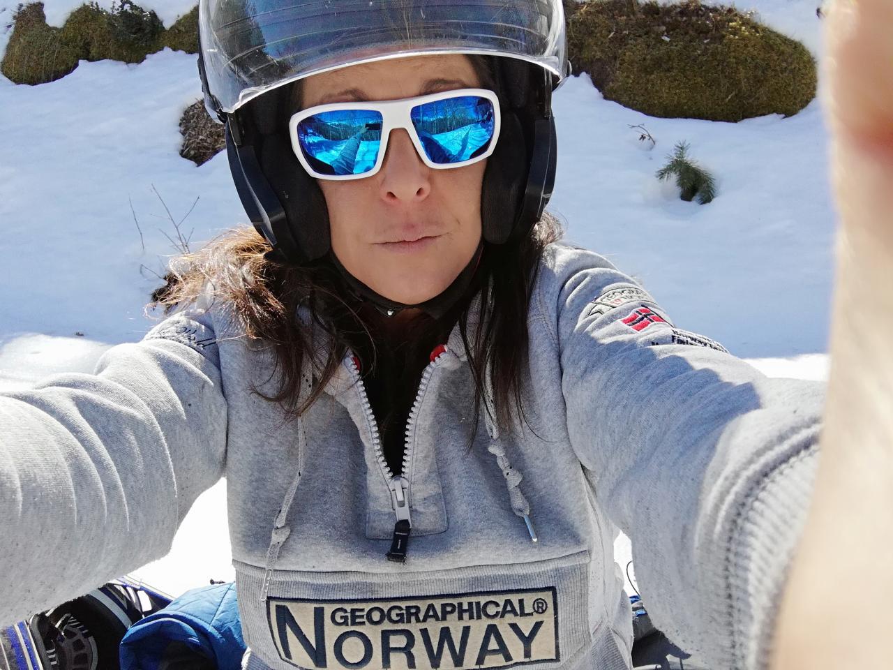 624079357: Chica busca chico en La Coruña