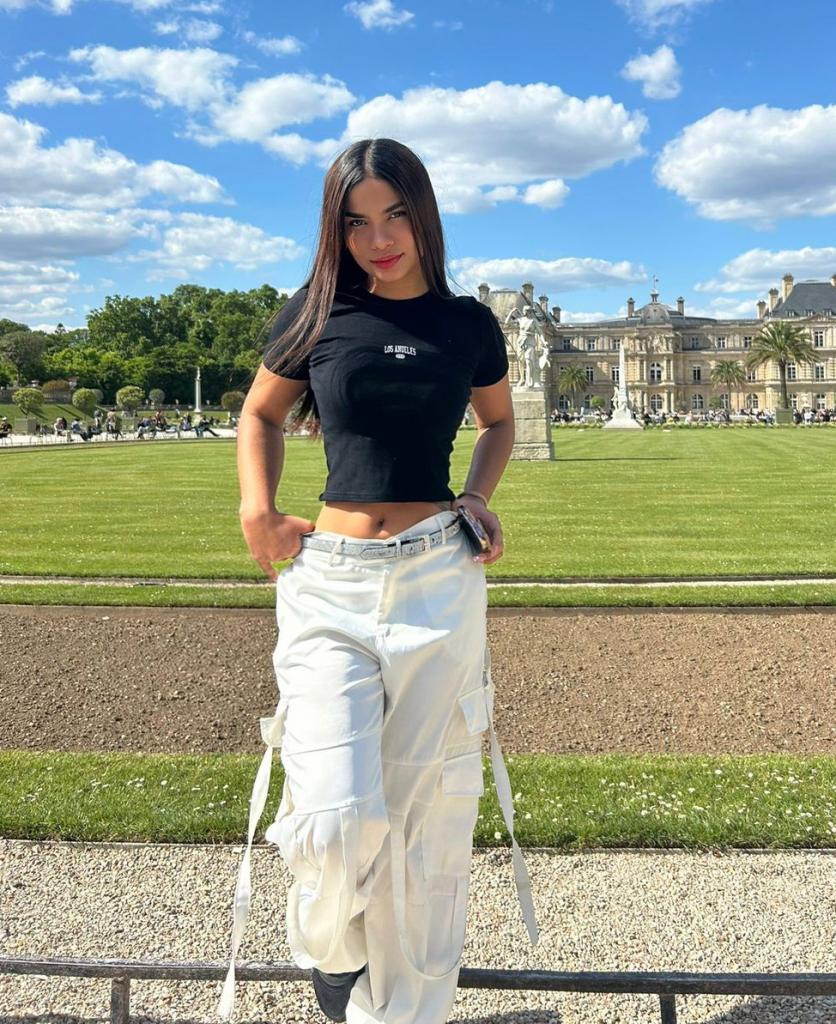 603281812: Chica busca chico en Málaga