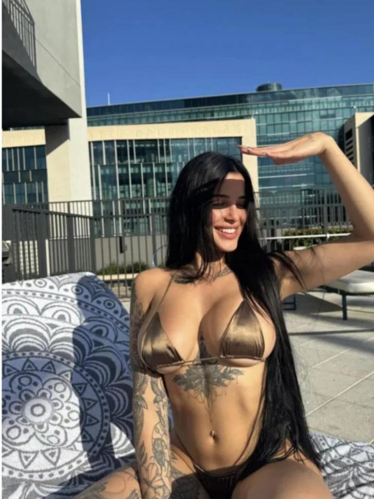 614685810: Chica busca chico en Ibiza