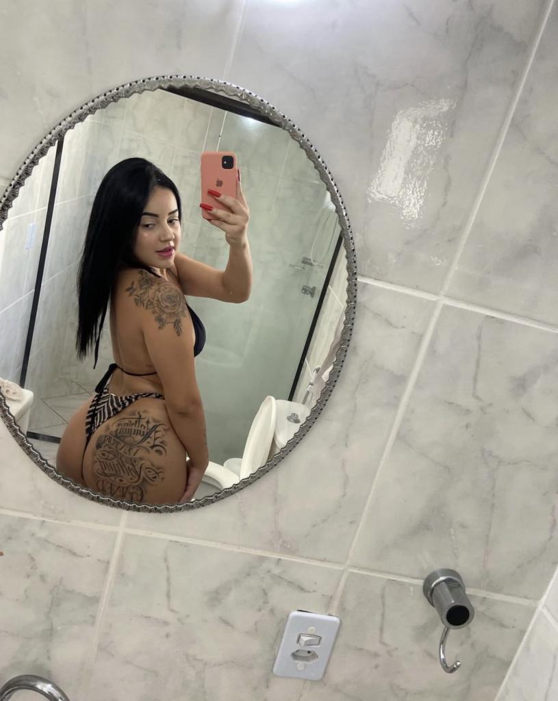 Chica busca chico en Tenerife: 