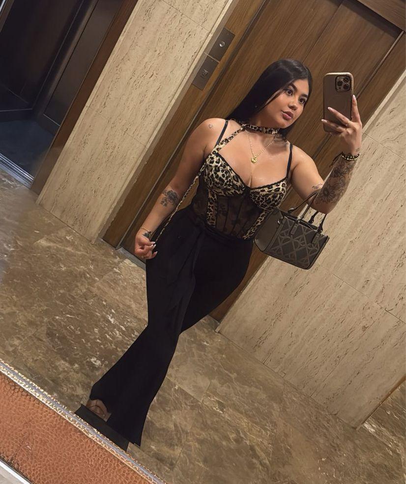 672867975: Chica busca chico en La Coruña