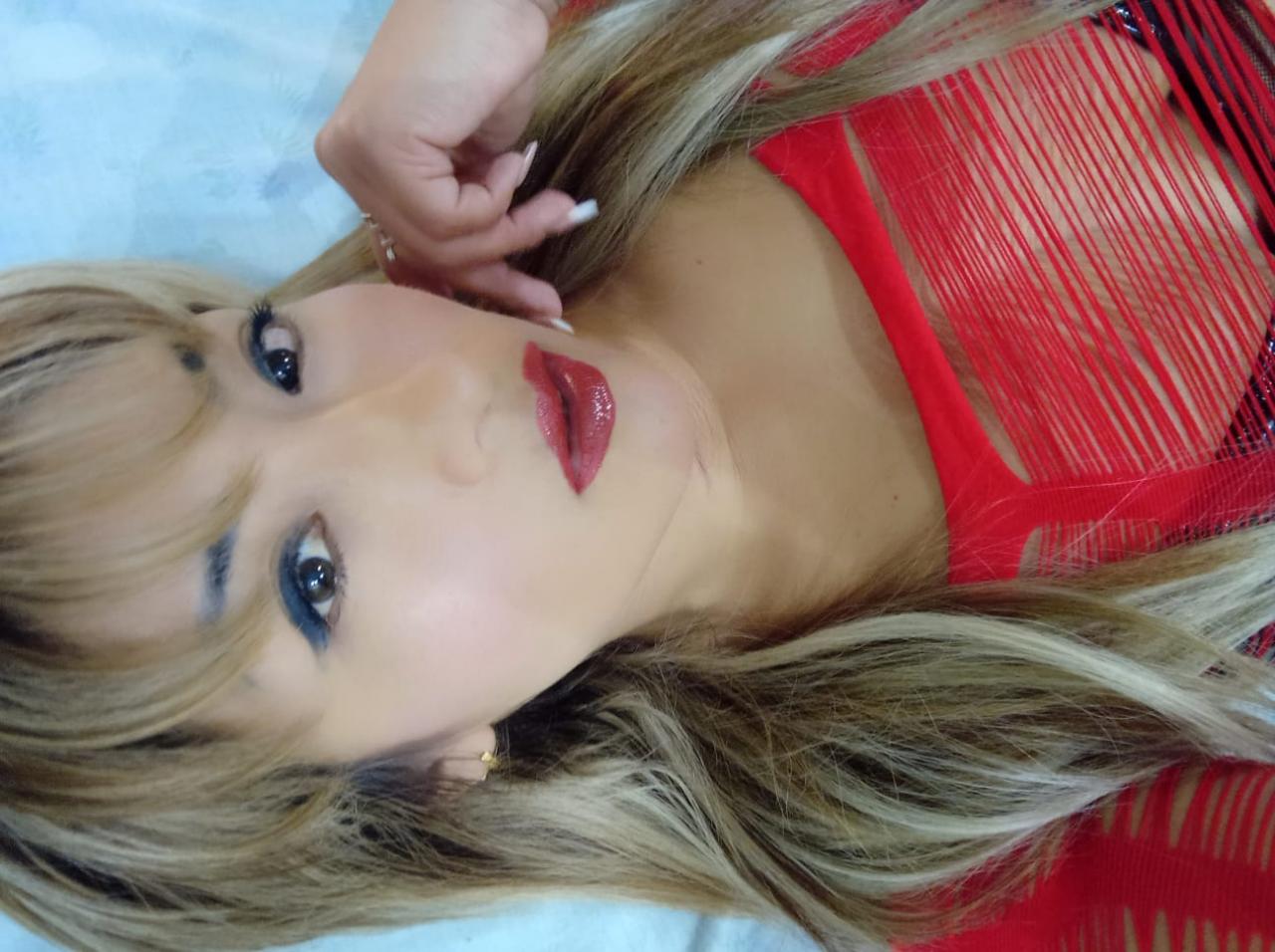 Chica busca chico en Barcelona: 