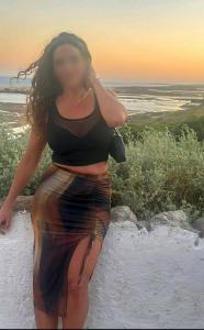 658033974: Chica busca chico en Madrid