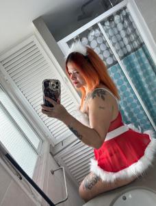 677308085: Chica busca chico en Lugo