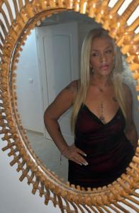 662124856: Chica busca chico en Cádiz