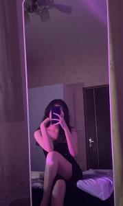 688166255: Chica busca chico en Barcelona