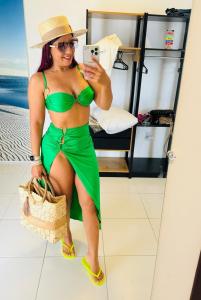 687232251: Chica busca chico en Alicante