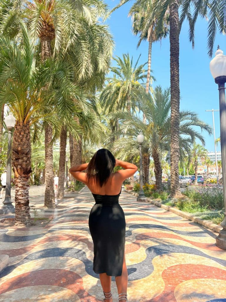 Chica busca chico en Alicante: 