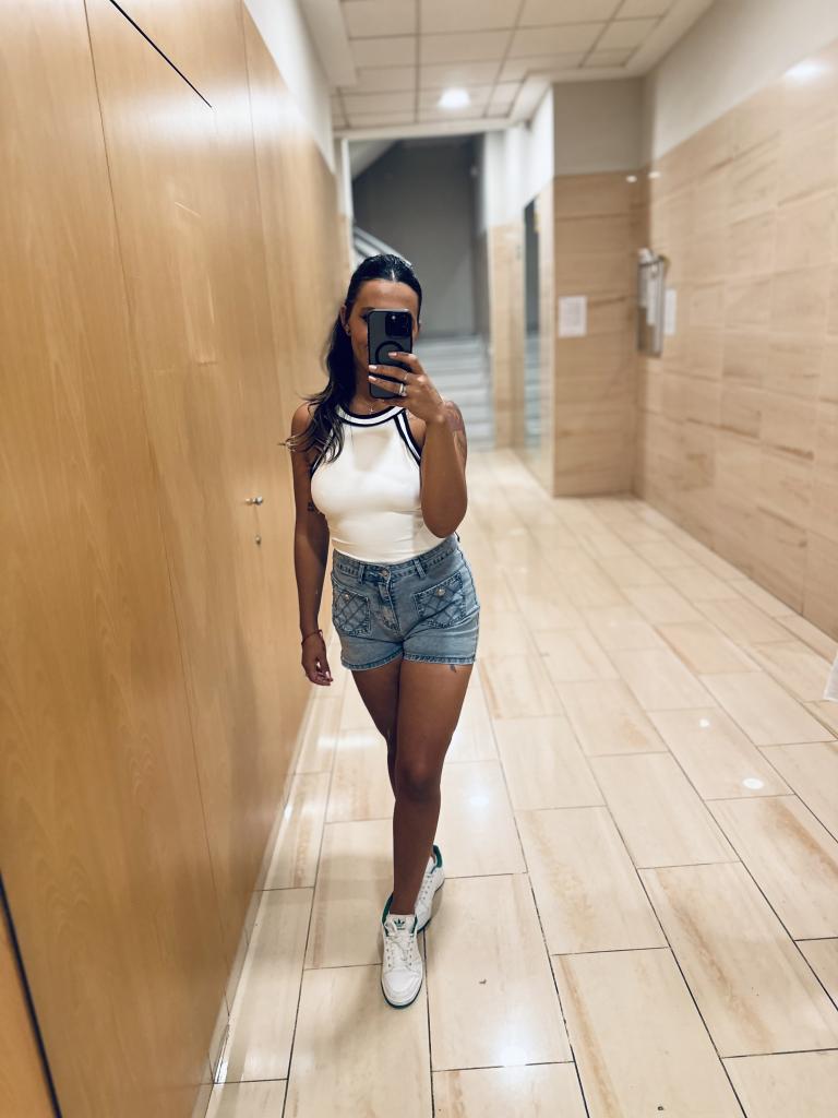 Chica busca chico en Alicante: 