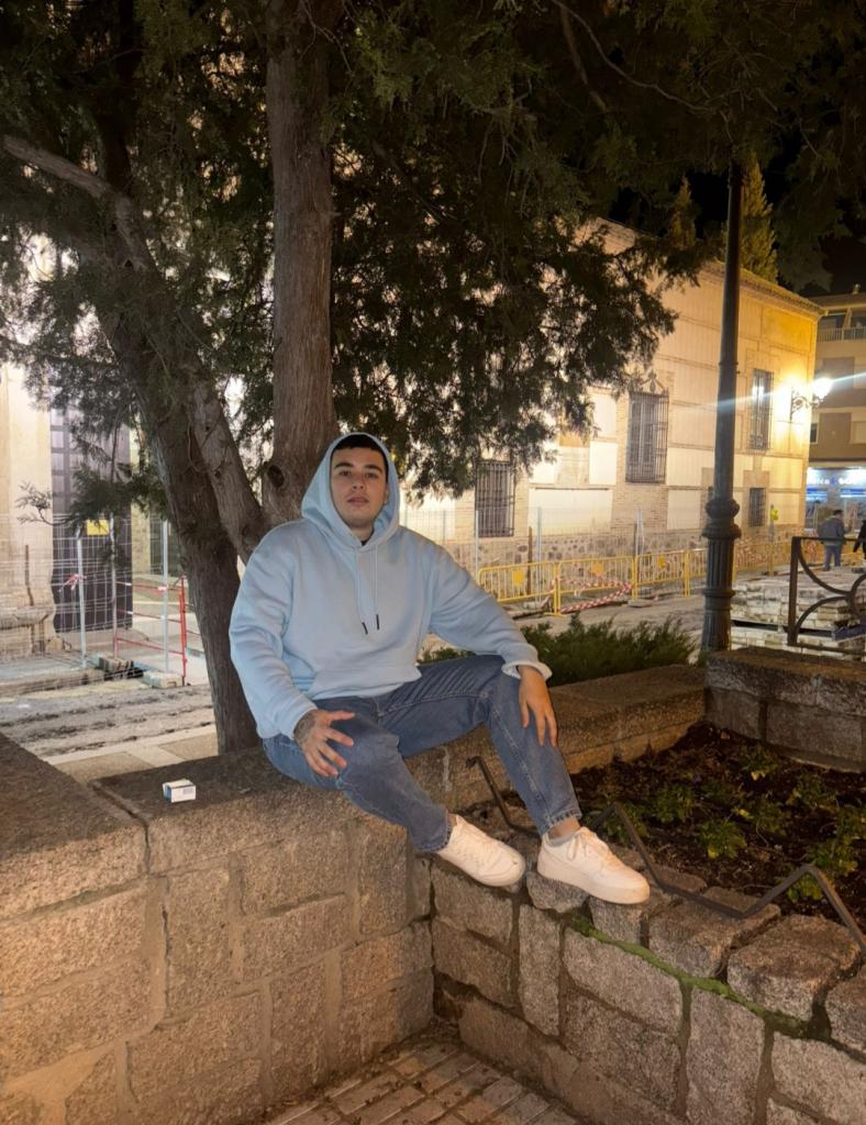 Chico busca chica en La Coruña: 