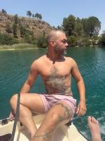 677665168: Chico busca chica en Las Palmas