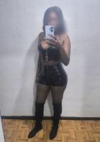 632948779: Chica busca chico en La Coruña