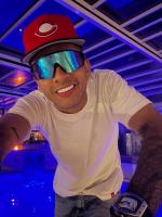 641803898: Chico busca chica en Barcelona