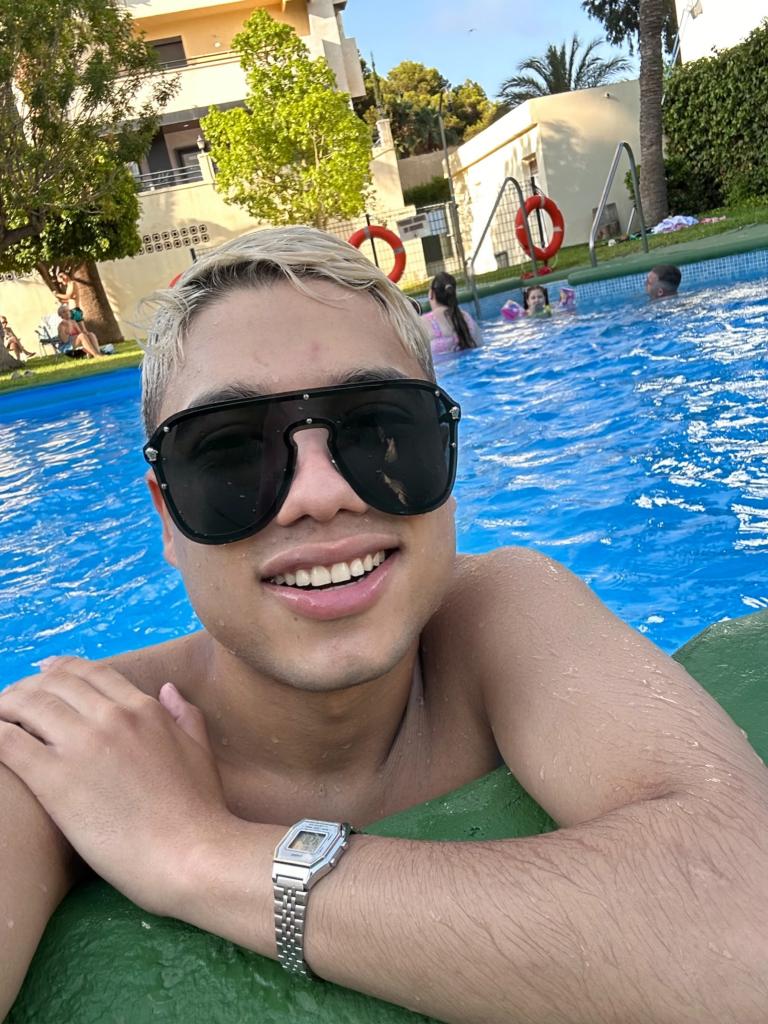 Chico busca chica en Valladolid: 