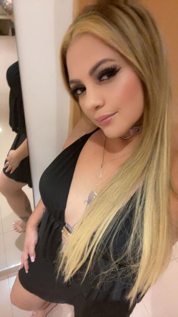 Chica busca chico en Tarragona: Chica busca chico