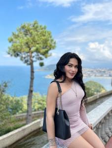 643556105: Transexual en Madrid