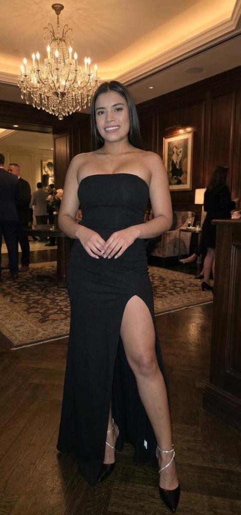 643971178: Chica busca chico en Málaga