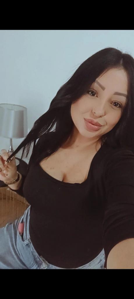 603957976: Chica busca chico en Sevilla