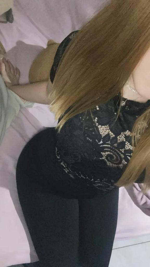 Chica busca chico en Tenerife: 