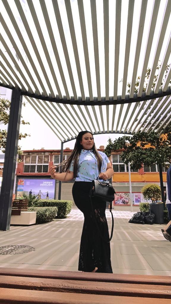 Chica busca chico en Sevilla: 
