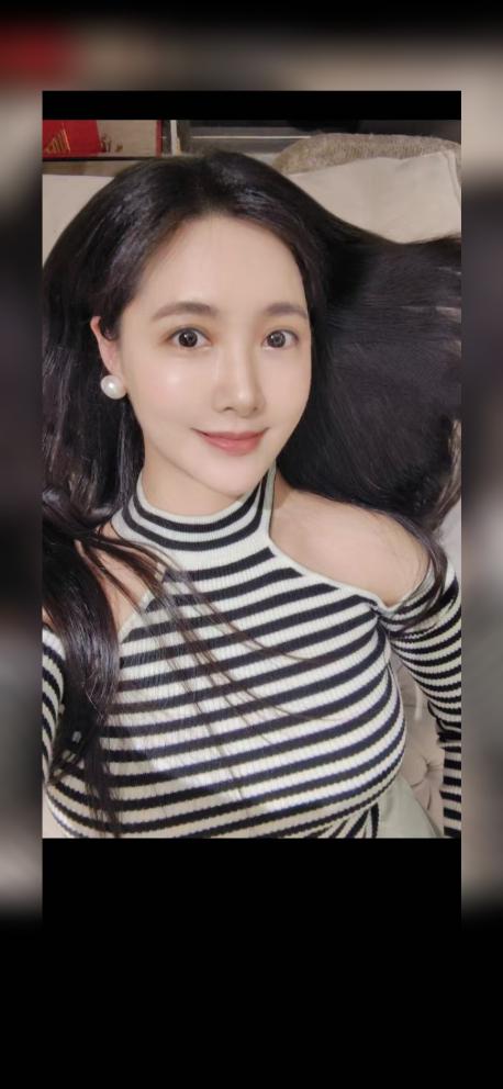 Chica busca chico en Granada: Chica busca chico