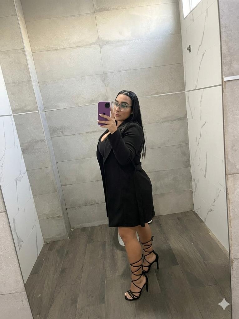 Chica busca chico en Sevilla: 