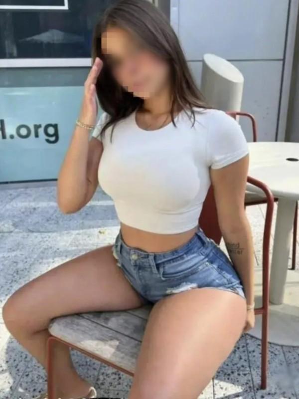 Chica busca chico en Murcia: Chica busca chico