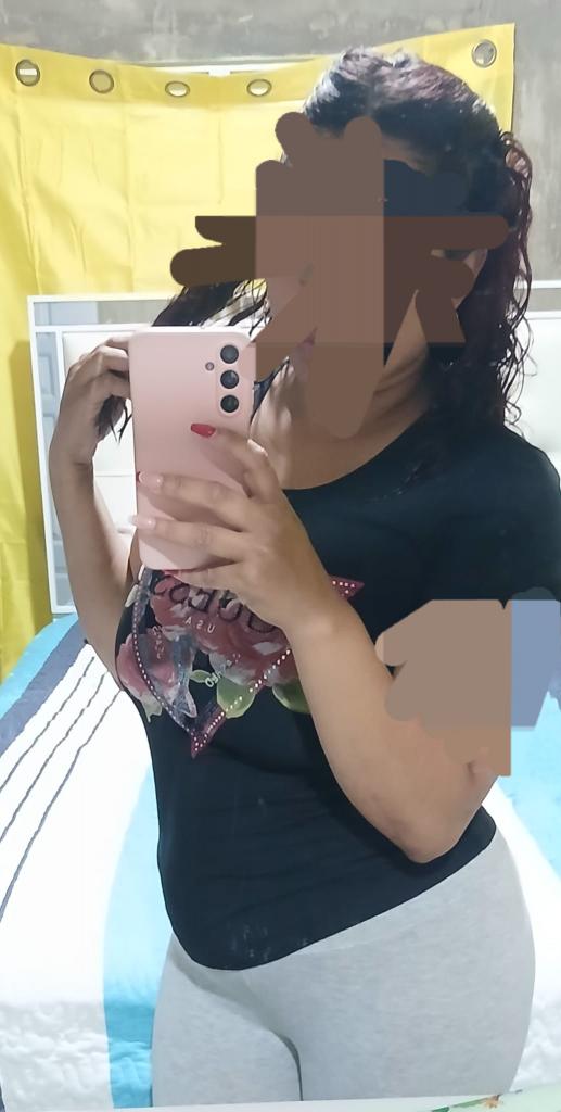 614728129: Chica busca chico en La Coruña