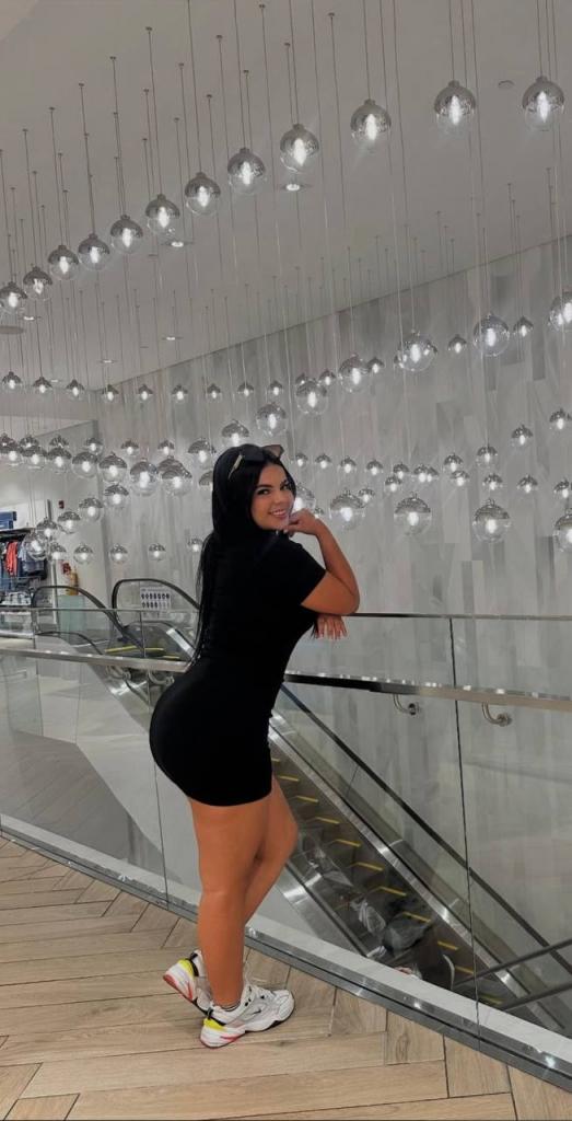 Chica busca chico en Sevilla: 