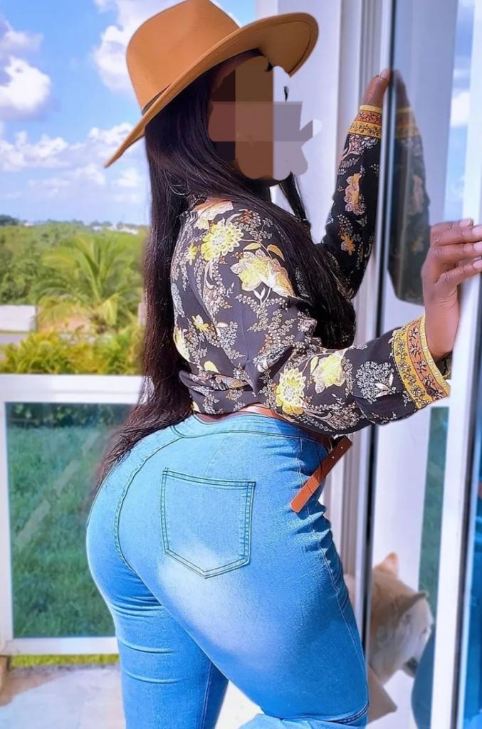 Chica busca chico en Cádiz: 