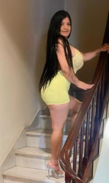 Chica busca chico en Sevilla: 
