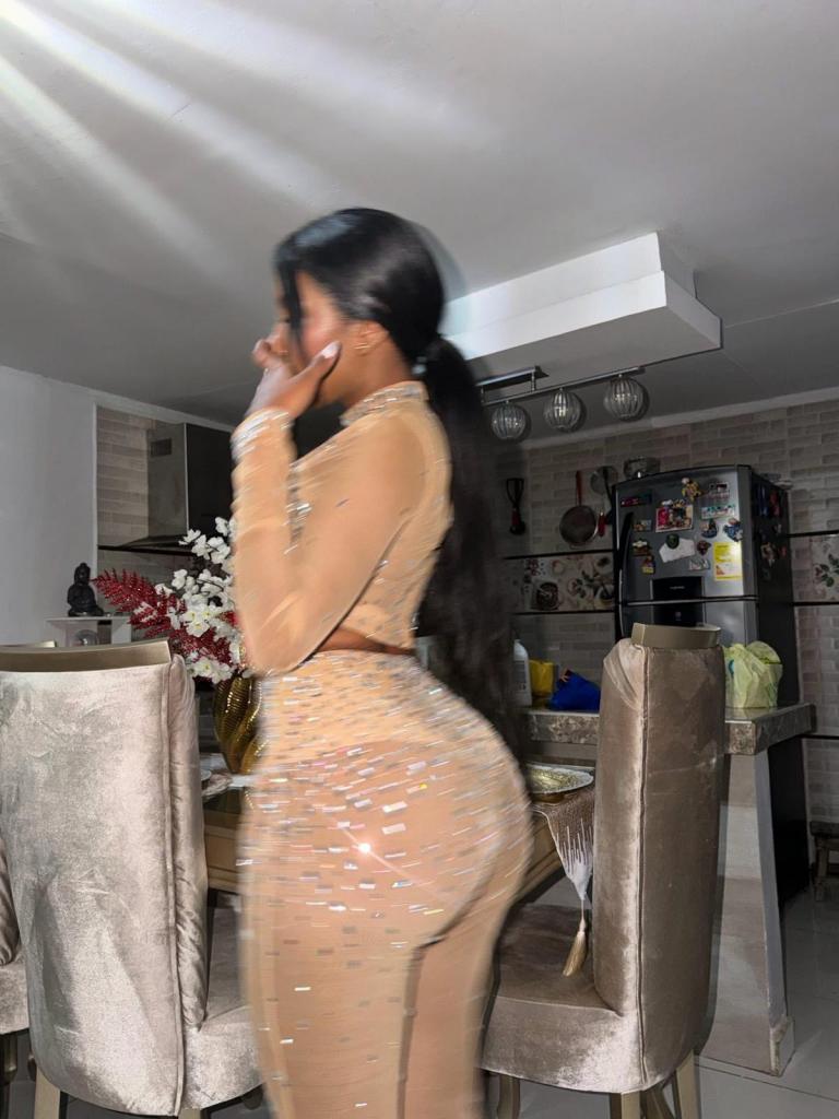 643948139: Chica busca chico en Cádiz