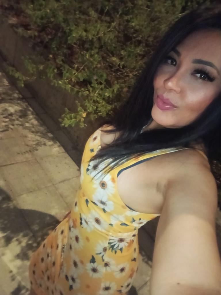 698169110: Chica busca chico en Pontevedra