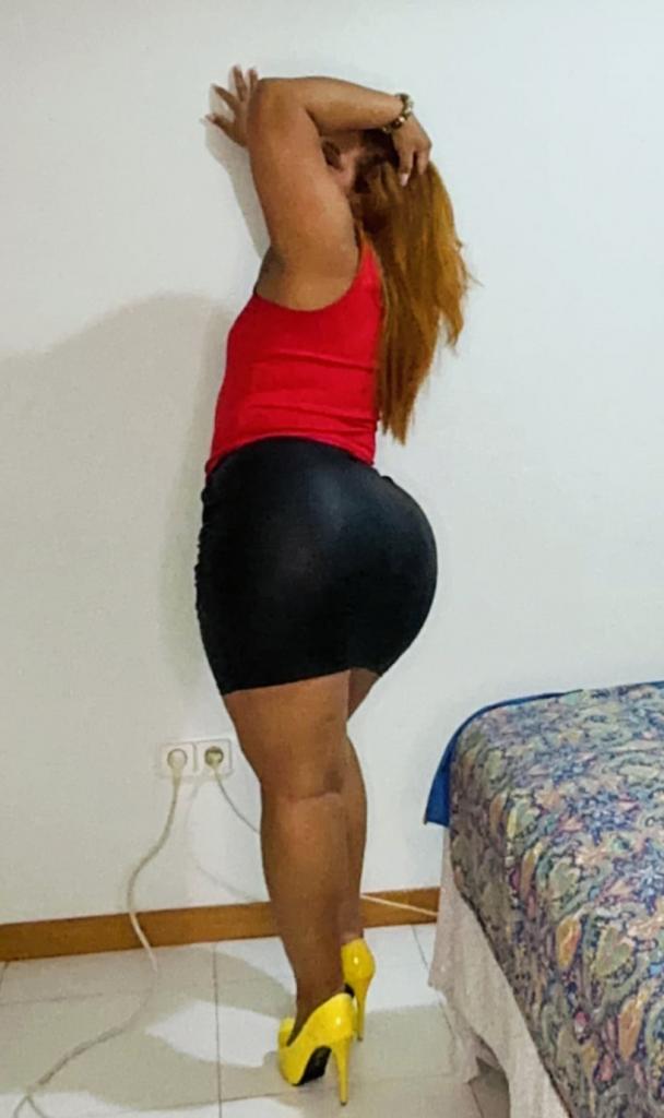 Chica busca chico en Barcelona: 