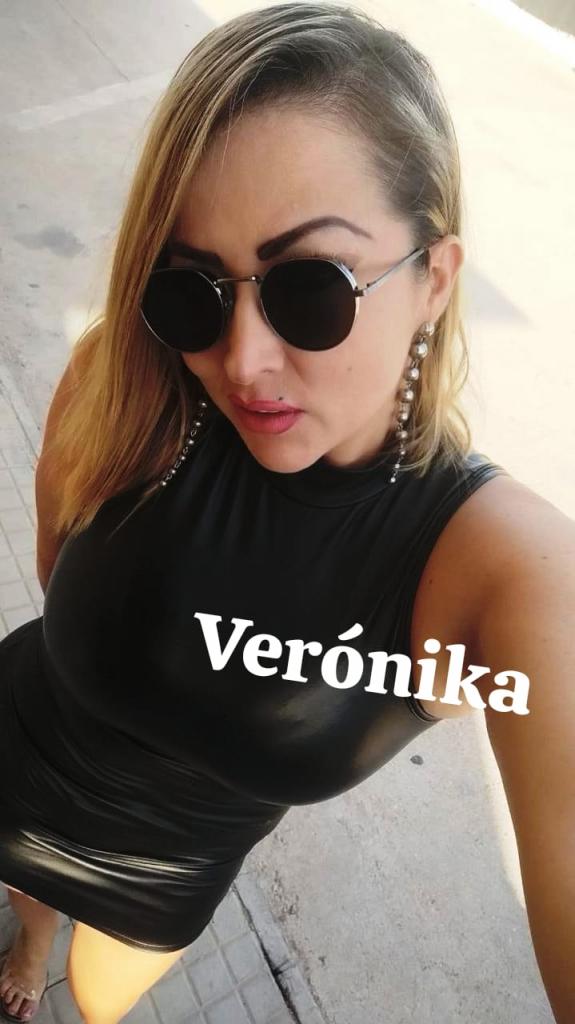 631974561: Chica busca chico en Guipúzcoa