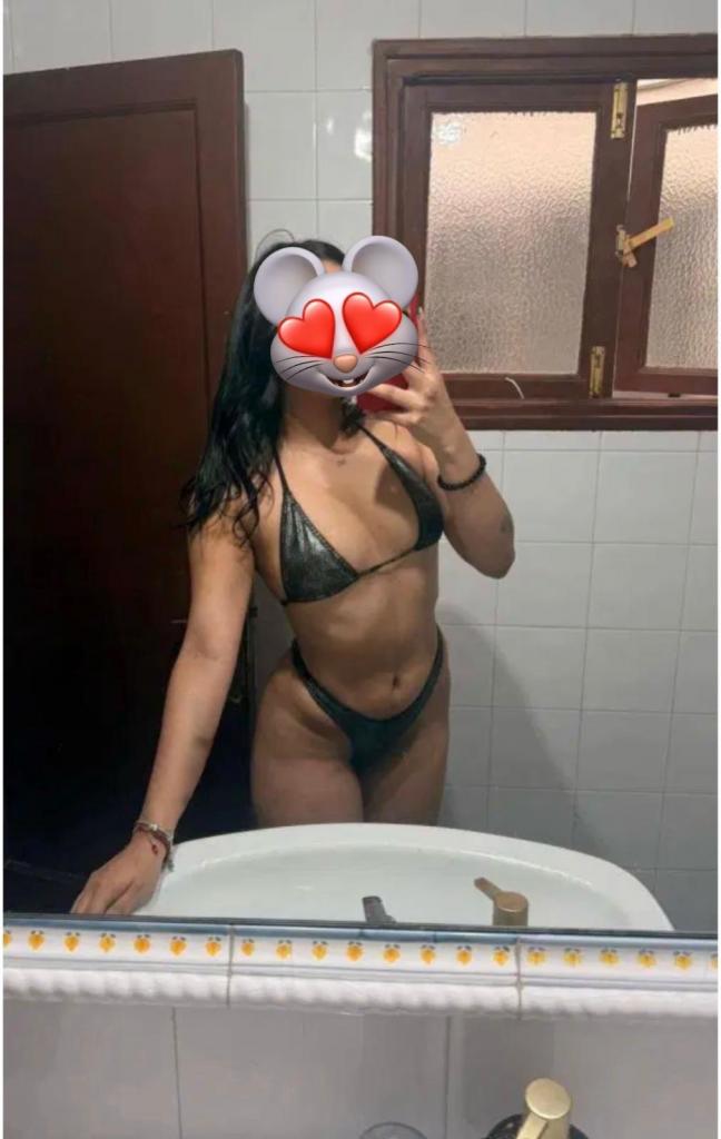 Chica busca chico en Cádiz: 