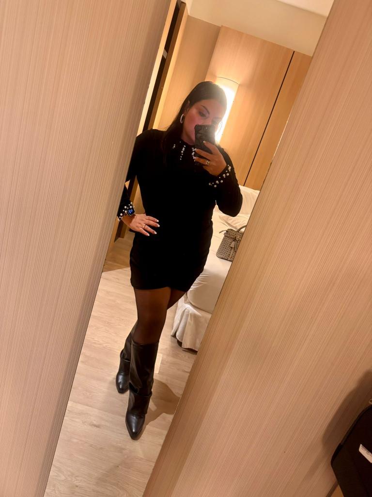 623480398: Chica busca chico en Sevilla