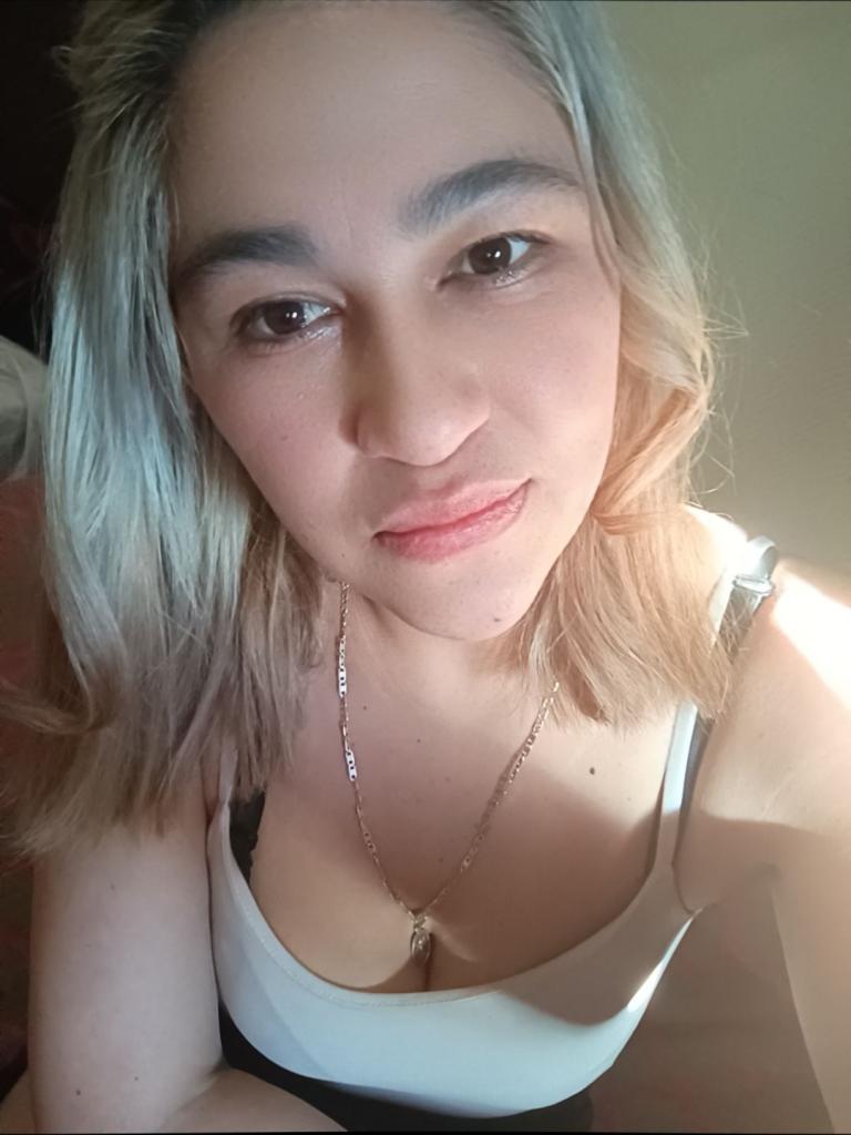 742045144: Chica busca chico en Málaga