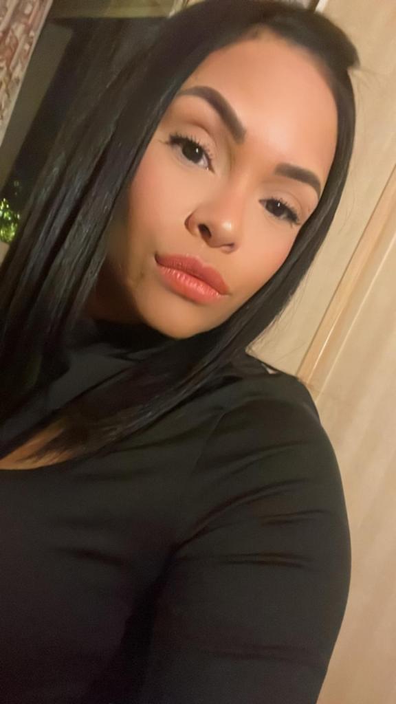 Chica busca chico en Pontevedra: 