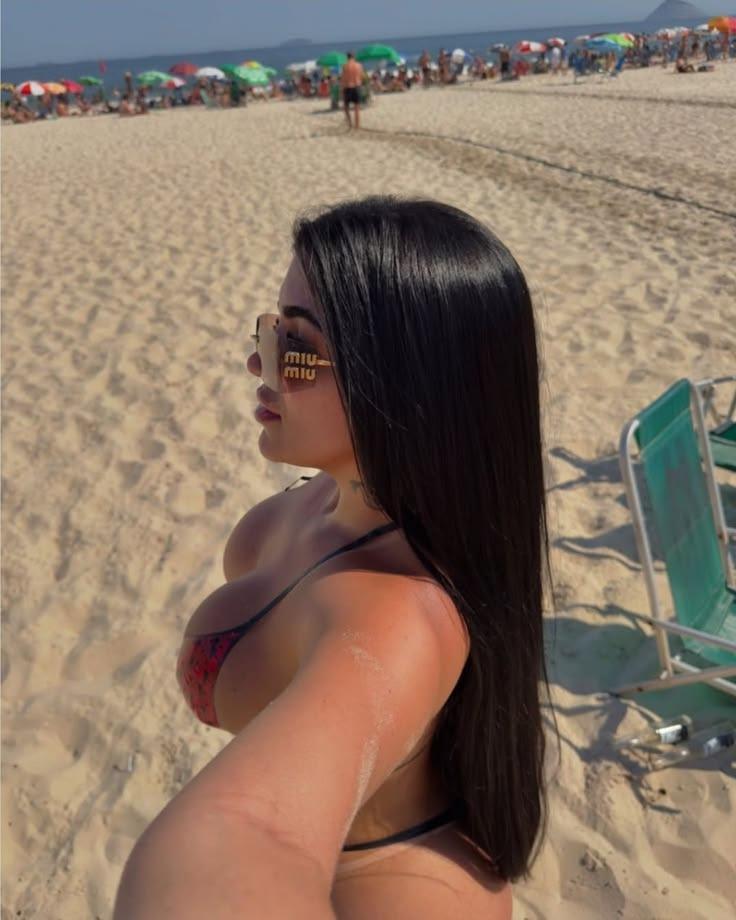 Chica busca chico en Málaga: Chica busca chico