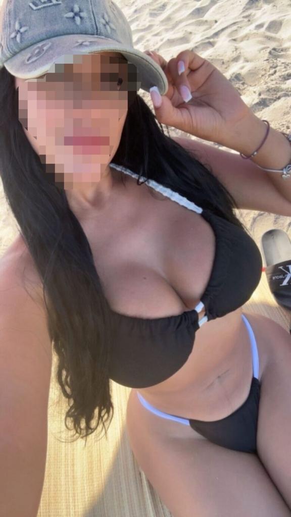 631384769: Chica busca chico en Tarragona