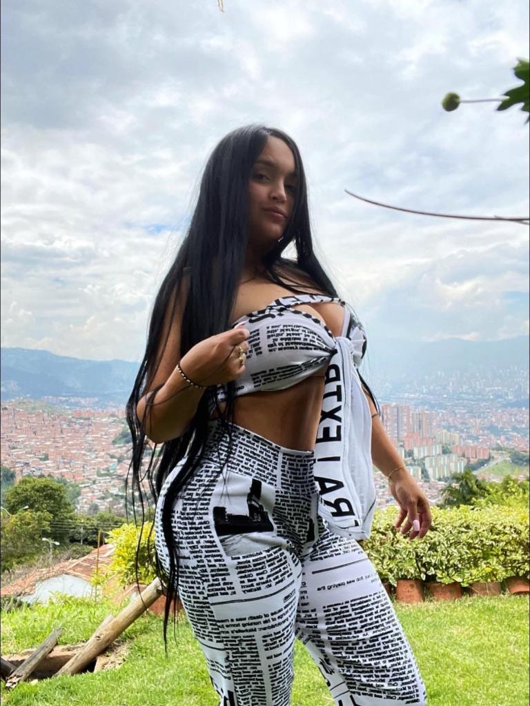 Chica busca chico en Barcelona: 